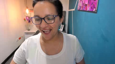 Marylin online show from December 19, 2024, 11:14 pm