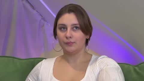 MaryMurrays online show from March 10, 2025, 11:49 pm