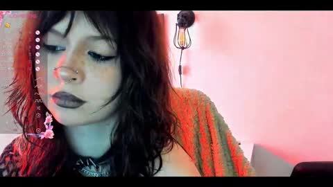 Mary x online show from October 20, 2025, 9:32 am