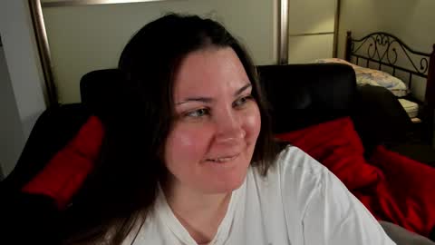 Mary online show from March 3, 2025, 6:04 am