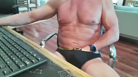 mascmuscle49 online show from January 6, 2026, 8:23 pm