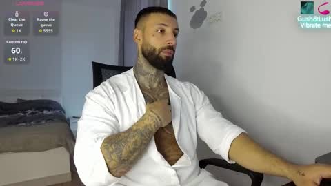 masculineguy69 online show from October 16, 2025, 6:14 am