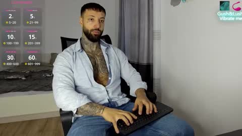 masculineguy69 online show from November 22, 2025, 6:23 am