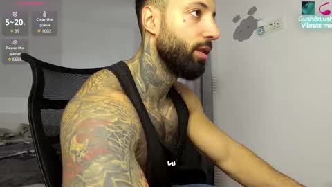 masculineguy69 online show from November 26, 2025, 7:09 am