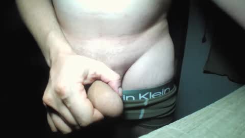 Snapshot of masdmza81 chatting on December 2, 2024, 10:23 pm Dave online show from December 2, 2024, 10:23 pm