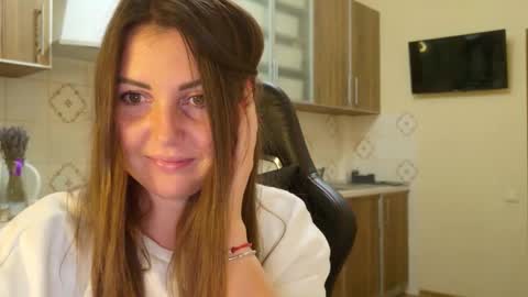 Snapshot of masha_queen chatting on November 10, 2025, 9:58 pm Masha online show from November 10, 2025, 9:58 pm