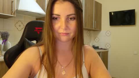 Snapshot of masha_queen chatting on November 24, 2025, 7:02 pm Masha online show from November 24, 2025, 7:02 pm