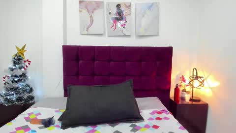 MashaPink online show from November 28, 2025, 1:58 pm