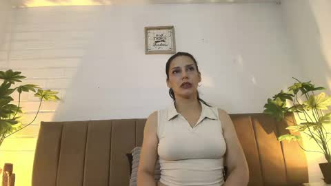 MashaPink online show from June 9, 2026, 12:50 pm