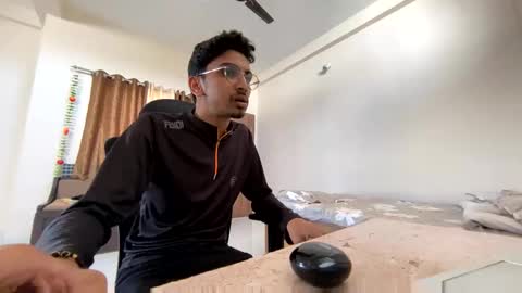 Mask Boy online show from January 4, 2025, 8:49 am