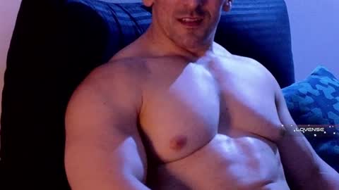 masked_bodybuilder online show from February 2, 2025, 9:45 pm