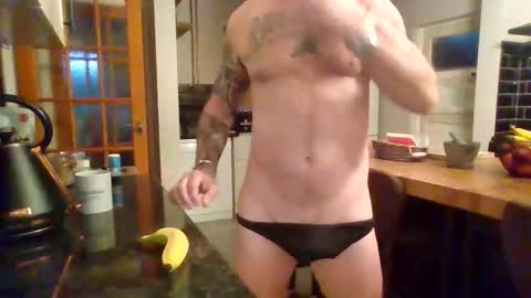 Snapshot of masked_masturbation_couple chatting on February 23, 2026, 6:55 am Masked Masturbation Couple online show from February 23, 2026, 6:55 am