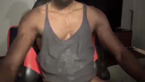 Snapshot of maskedmanblacc chatting on October 20, 2025, 5:41 am maskedmanblacc online show from October 20, 2025, 5:41 am