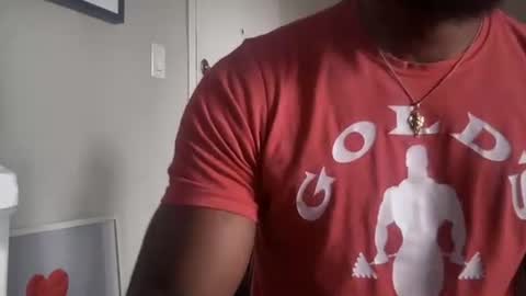 Snapshot of maskedmanblacc chatting on October 26, 2025, 6:47 pm maskedmanblacc online show from October 26, 2025, 6:47 pm