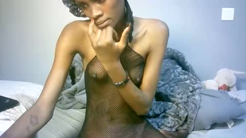 maskgang001 online show from September 30, 2025, 1:43 am