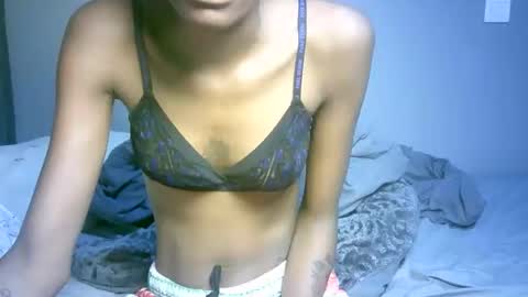 maskgang001 online show from October 30, 2025, 2:24 am