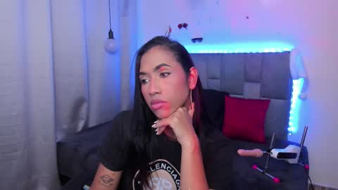 massielhot online show from January 11, 2026, 9:42 pm