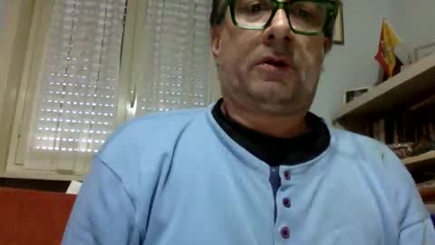 massimoxsempre online show from December 4, 2024, 8:45 am