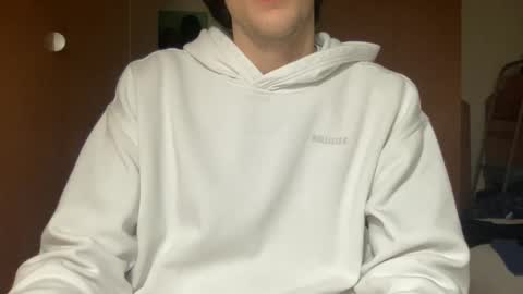 massiverob99 online show from April 14, 2026, 3:07 pm