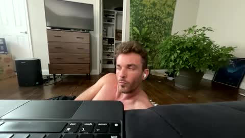 muskyjockdick online show from December 14, 2024, 7:46 pm