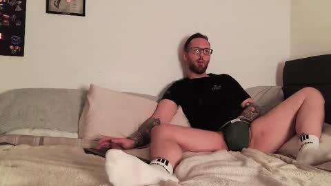 Snapshot of masterbailey chatting on February 13, 2026, 7:32 pm masterbailey online show from February 13, 2026, 7:32 pm