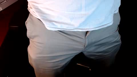 Masterbatingdude online show from February 26, 2025, 7:49 pm