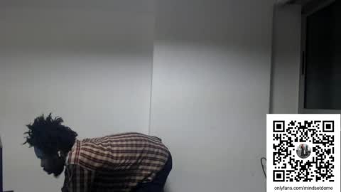 Snapshot of masterdomfuck chatting on April 21, 2026, 2:51 am Masterdomfuck online show from April 21, 2026, 2:51 am