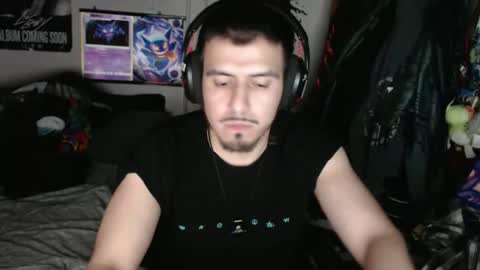 mastergoku945657 online show from March 22, 2026, 8:18 am