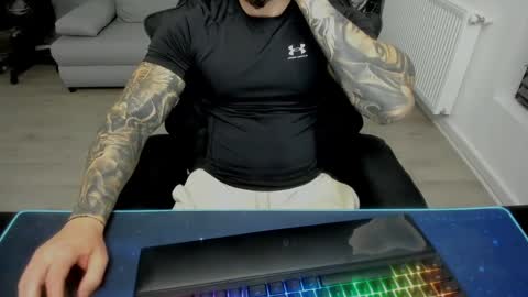 masterkingmuscle online show from February 22, 2025, 8:53 pm