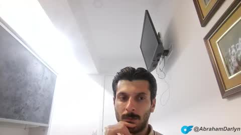   online show from October 27, 2025, 9:08 pm