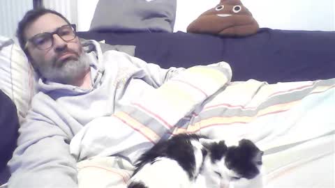 Snapshot of masterp17 chatting on February 15, 2026, 12:03 pm Master P online show from February 15, 2026, 12:03 pm