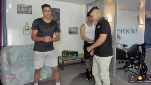 Team Cris Darwin- Fernando- Stiven- David online show from October 19, 2025, 11:33 am