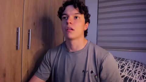 mastrangelo_x online show from October 11, 2025, 2:44 am