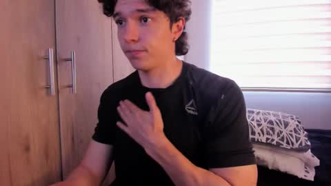 mastrangelo_x online show from October 30, 2025, 4:30 pm