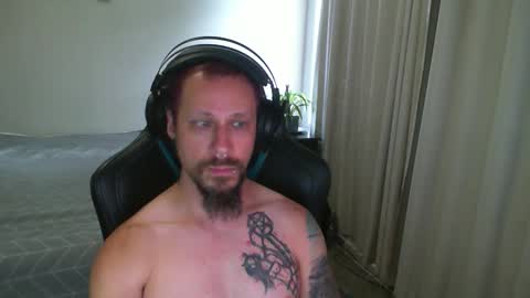 Snapshot of matchy666 chatting on January 1, 2025, 5:43 am Matchy online show from January 1, 2025, 5:43 am