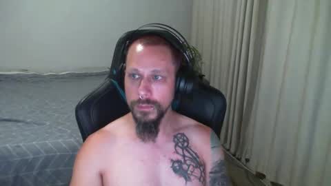 Snapshot of matchy666 chatting on January 5, 2025, 8:32 am Matchy online show from January 5, 2025, 8:32 am