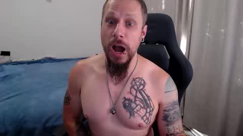 Matchy online show from December 17, 2025, 5:46 am