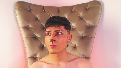 mateo mitchell online show from October 27, 2025, 5:00 am