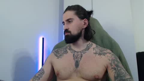 mateohalifa online show from October 31, 2025, 5:36 pm