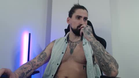 Snapshot of mateohalifa chatting on March 20, 2026, 6:35 pm mateohalifa online show from March 20, 2026, 6:35 pm