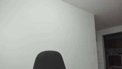 Matheus     online show from September 10, 2025, 4:23 am