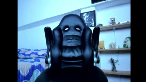 Snapshot of mathews_19 chatting on February 15, 2025, 9:37 pm Teo online show from February 15, 2025, 9:37 pm