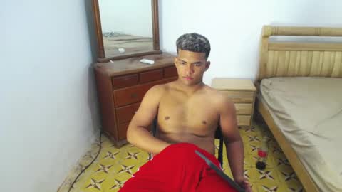 mathews__ online show from December 19, 2025, 3:35 am