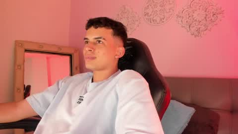 matheww_strong online show from June 3, 2026, 9:20 pm