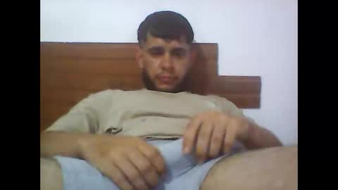 maticock1 online show from December 21, 2025, 5:42 pm