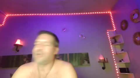 Snapshot of matrike1 chatting on December 6, 2024, 8:29 pm matrike1 online show from December 6, 2024, 8:29 pm