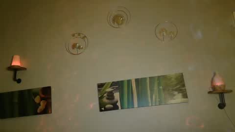 Snapshot of matrike1 chatting on January 3, 2025, 8:11 pm matrike1 online show from January 3, 2025, 8:11 pm