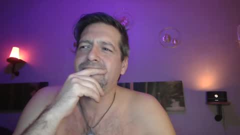 Snapshot of matrike1 chatting on February 5, 2025, 6:04 pm matrike1 online show from February 5, 2025, 6:04 pm