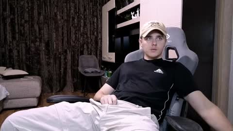 Matt online show from February 7, 2025, 6:14 am