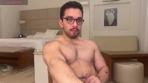 The Matt Leon online show from November 14, 2025, 1:04 am